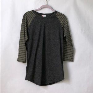 LuLaRoe Randy Tee (A46) p&m